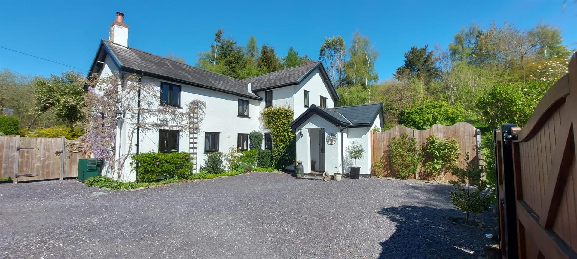 Nantglyn, Denbigh